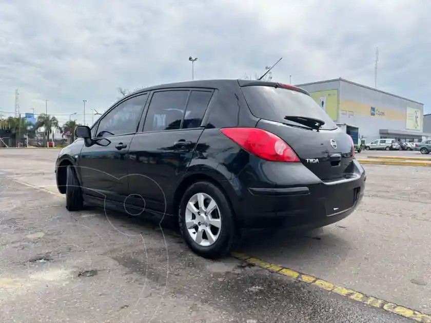 Nissan Tiida Tekna  2011 - foto 2