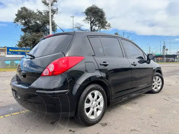 Nissan Tiida Tekna  2011 - foto 3