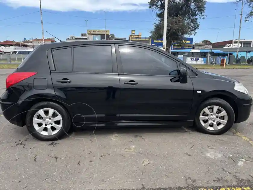 Nissan Tiida Tekna  2011 - foto 5