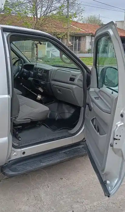 Ford F-100 3.9L Td Xl 4X2 (145 Cv)  2005 - foto 3