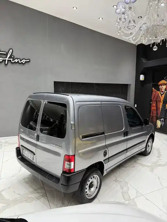 Peugeot Partner Furgón Confort 1.6  2024 - foto 4