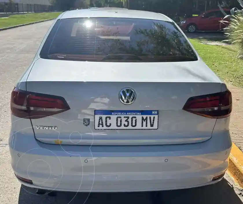 Volkswagen Vento 1.4 Tsi Highline Dsg  2017 - foto 3