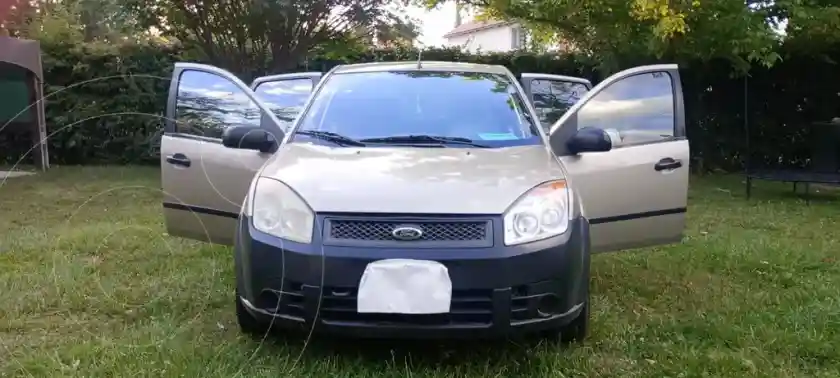 Ford Fiesta Max Ambiente  2008 - foto 2