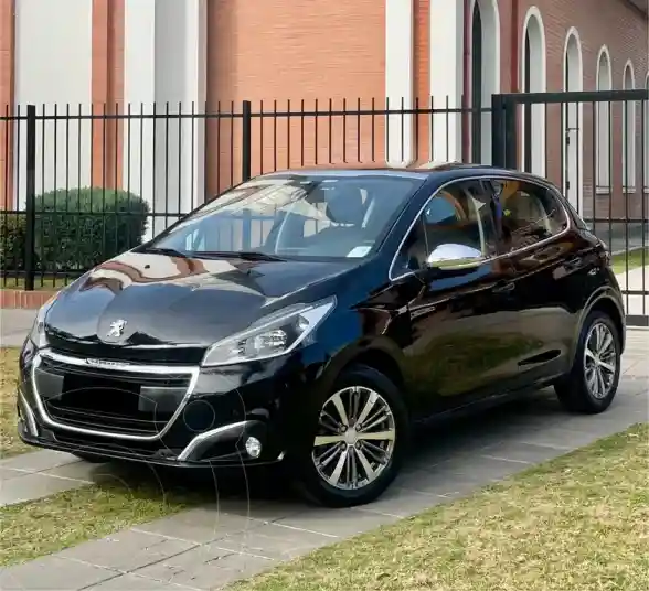 Peugeot 208 Feline 1.6  2020 - foto 1
