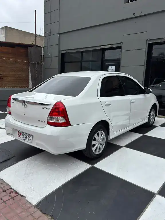 Toyota Etios Sedán Xls 2016/17  2018 - foto 5