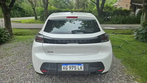 Peugeot 208 Allure 1.6 Pack  2024 - foto 5