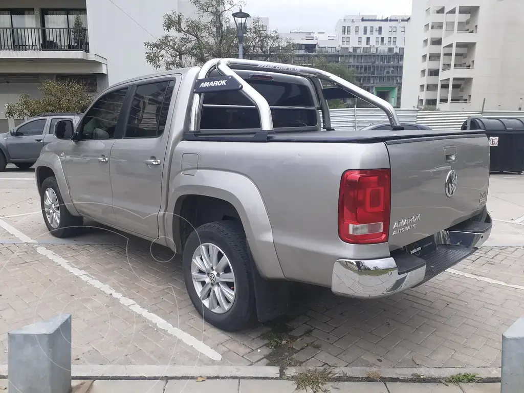 Volkswagen Amarok Dc 4X4 Highline Pack (180Cv) Aut Cuero (1968 Cc) 2015 - foto 3
