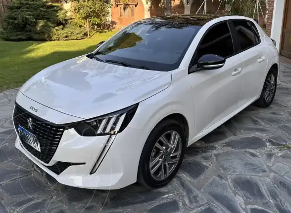 Peugeot 208 Feline 1.6 Tiptronic  2021 - foto 1