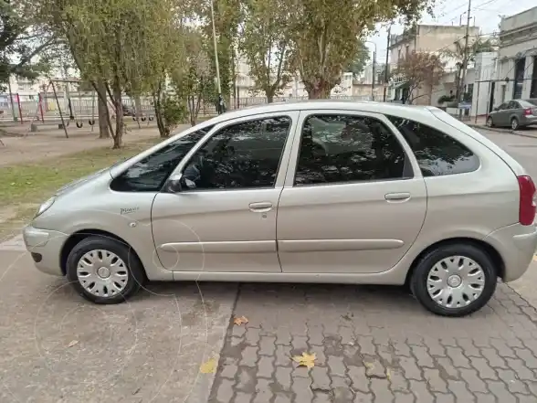 Citroën Xsara Picasso 1.6I Exclusive  2011 - foto 5