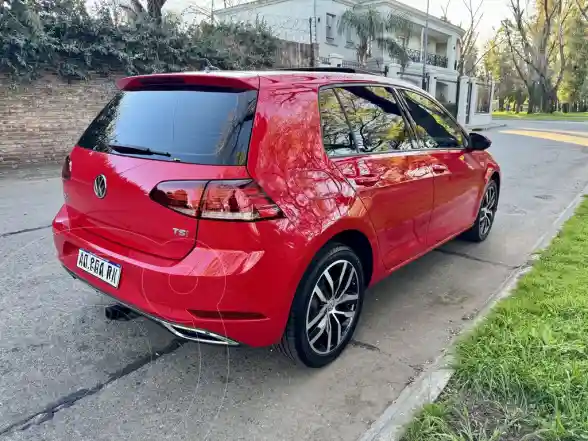 Volkswagen Golf 5P 1.4 Tsi  Highline Dsg  2018 - foto 5
