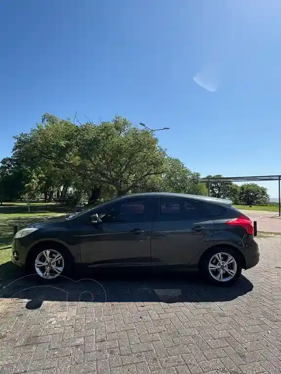 Ford Focus 5P 2.0L Se Plus  2014 - foto 2