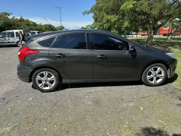 Ford Focus 5P 2.0L Se Plus  2014 - foto 3