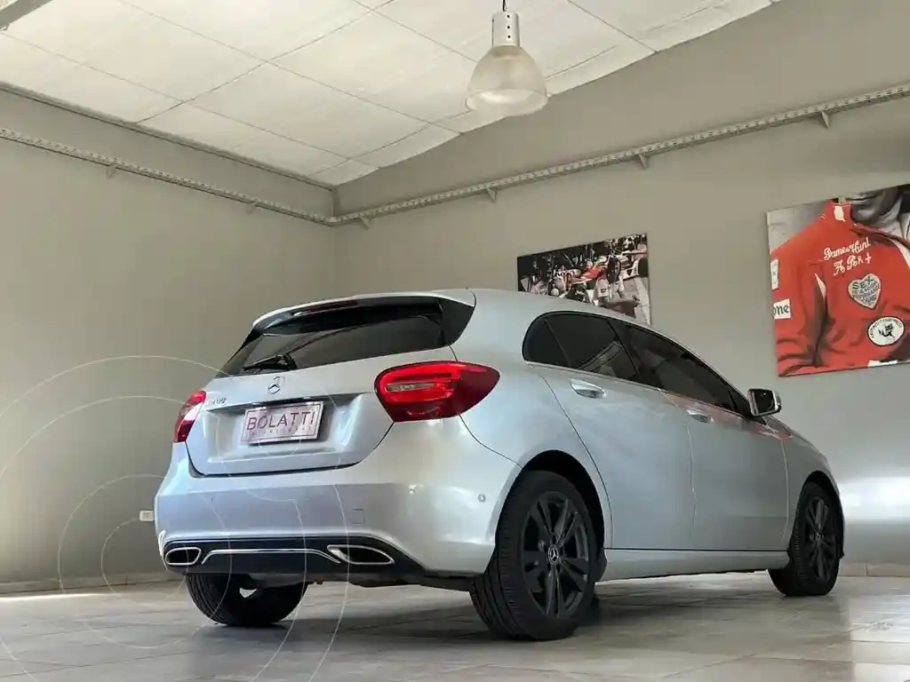 Mercedes-Benz Clase A Hatchback A 200 Blueefficiency Urban At L/13  2018 - foto 5