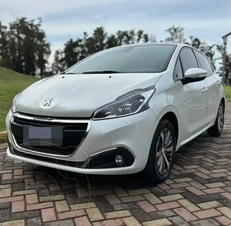 Peugeot 208 Feline 1.6 Aut  2019 - foto 2