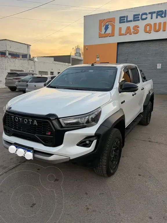 Toyota Hilux Gr Sport 4X4 2.8 Tdi Aut 4Th (2755 Cc) 2025 - foto 2
