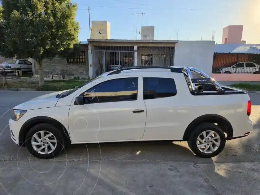 Volkswagen Saveiro 1.6 Cabina Doble Highline  2018 - foto 4