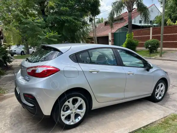 Chevrolet Cruze 5 Lt  2019 - foto 4