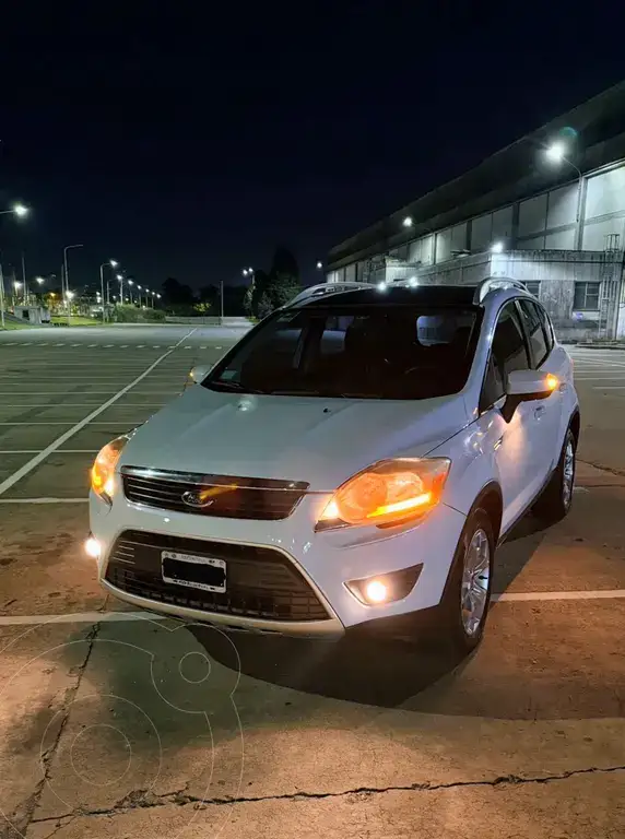 Ford Kuga Titanium (2521 Cc) 2012 - foto 1