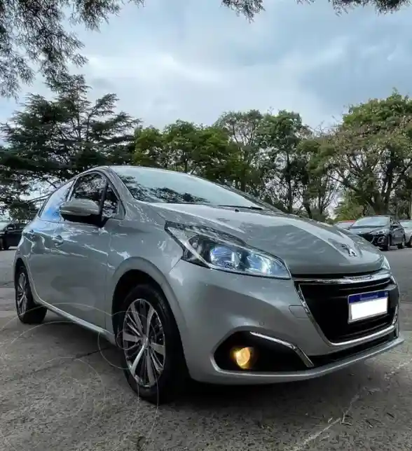Peugeot 208 Feline 1.6  2019 - foto 3