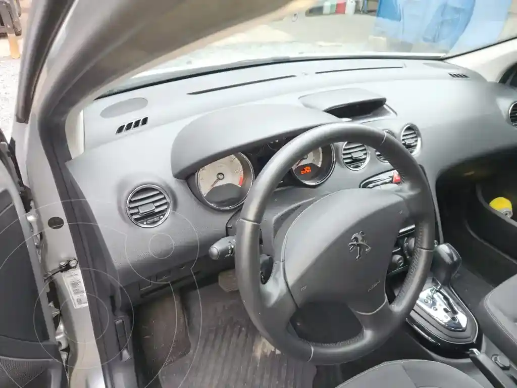 Peugeot 308 Allure Pack Thp Tiptronic  2019 - foto 5