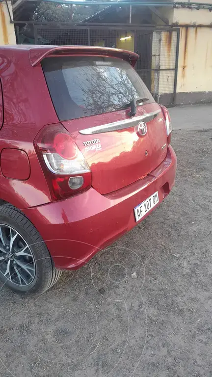Toyota Etios Hatchback Xls (1496 Cc) 2022 - foto 2