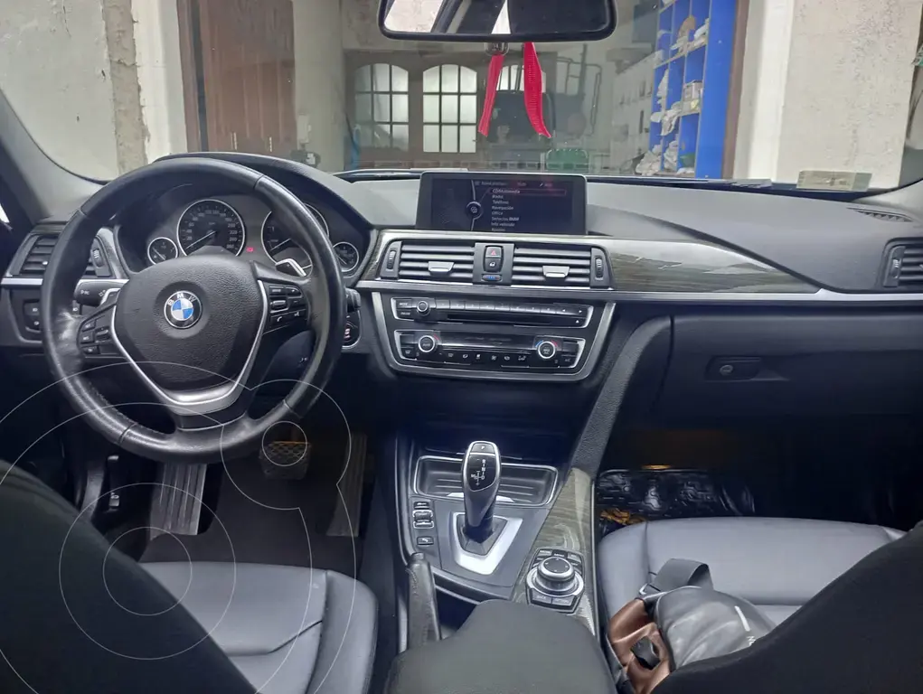 Bmw Serie 3 Sedán 328I Luxury (1997 Cc) 2013 - foto 5