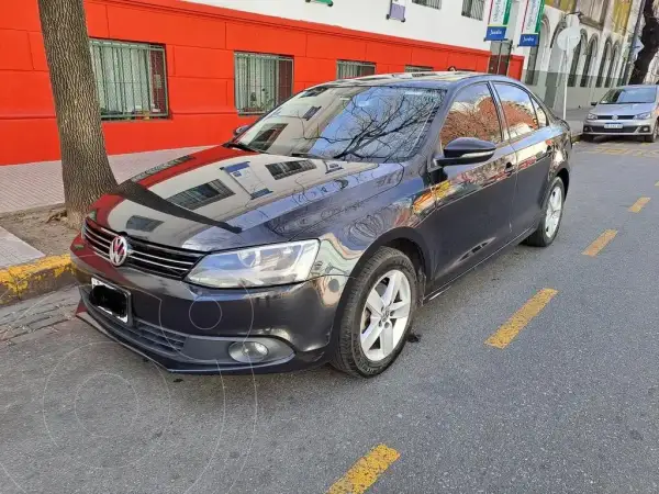 Volkswagen Vento 2.5 Fsi Advance Plus (2480 Cc) 2014 - foto 1