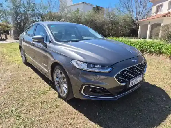 Ford Mondeo Híbrido Vignale  2019 - foto 1
