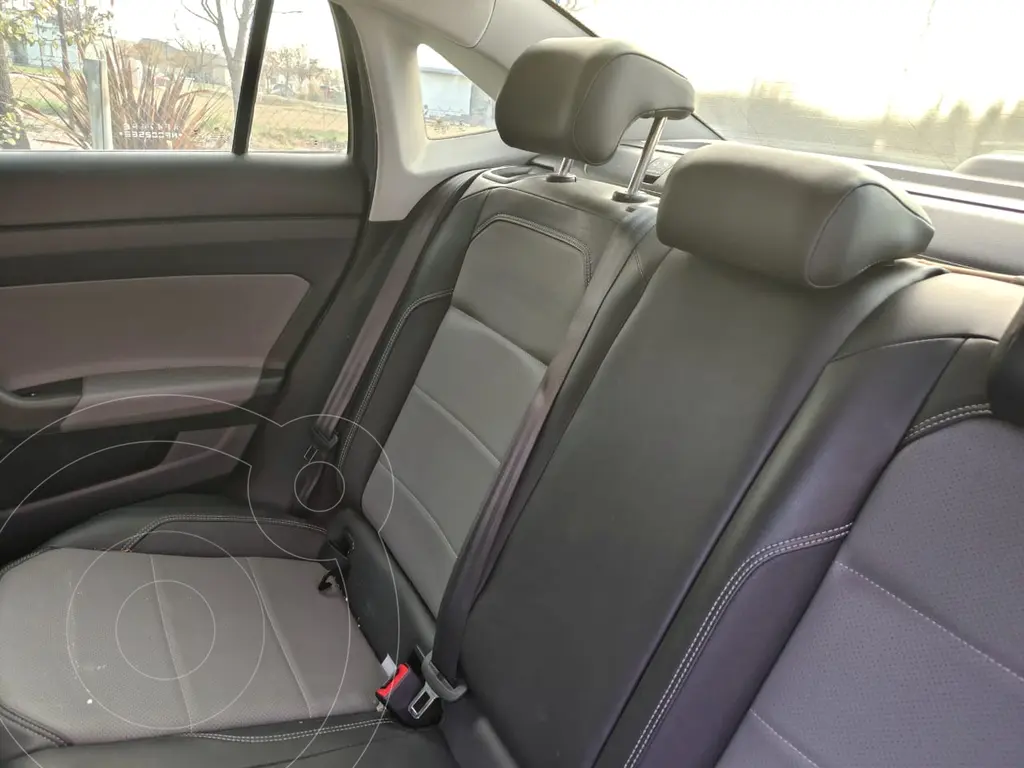 Volkswagen Virtus Highline 1.6 Aut (1598 Cc) 2022 - foto 5