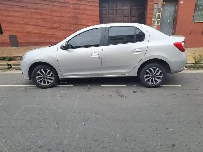 Renault Logan 1.6 Intens  2021 - foto 3