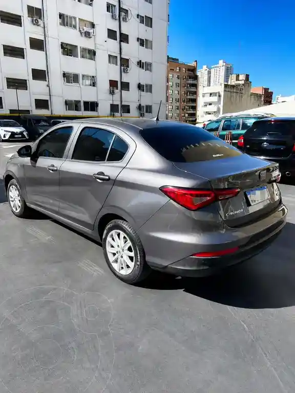 Fiat Cronos 1.3L Drive Cvt  2023 - foto 2