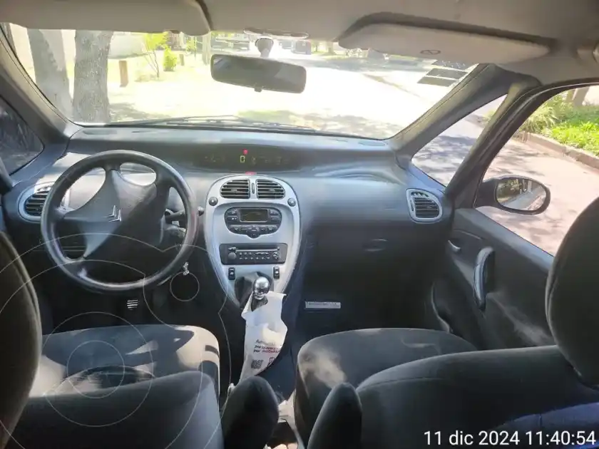 Citroën Xsara Picasso 2.0 Hdi Exclusive  2008 - foto 4