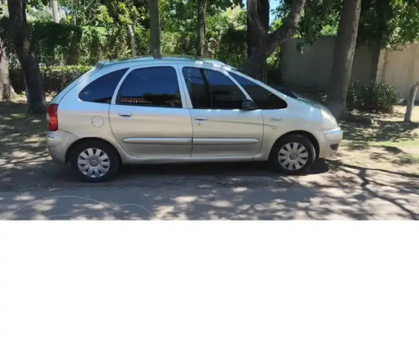 Citroën Xsara Picasso 2.0 Hdi Exclusive  2008 - foto 5