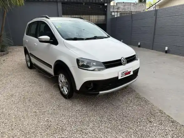 Volkswagen Suran Suran Cross 1.6 Highline L/14  2014 - foto 3
