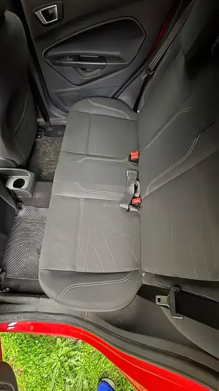Ford Fiesta Kinetic Se  2015 - foto 3