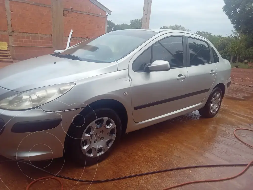 Peugeot 307 Sedán 4P 1.6 Xs (1587 Cc) 2007 - foto 2