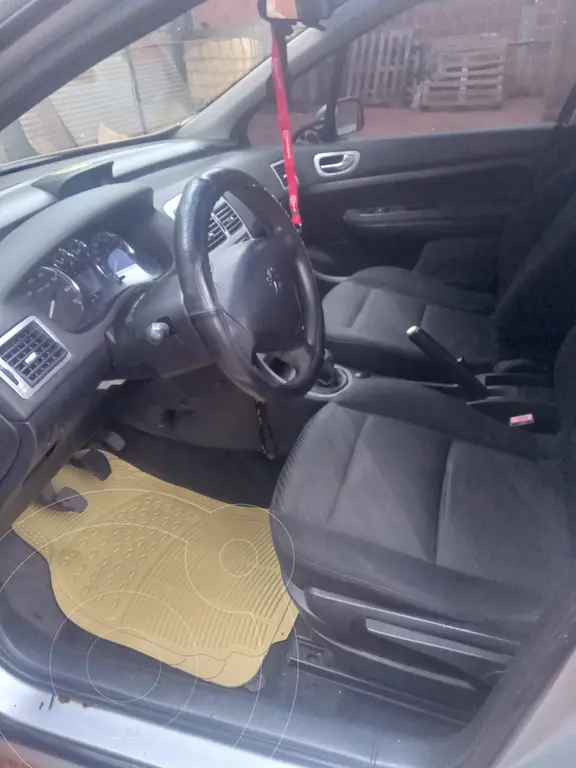 Peugeot 307 Sedán 4P 1.6 Xs (1587 Cc) 2007 - foto 5