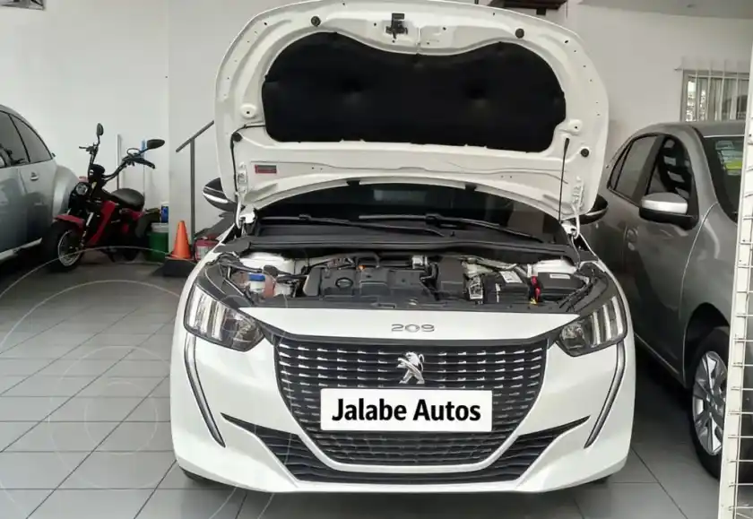 Peugeot 208 Style 1.6  2023 - foto 4