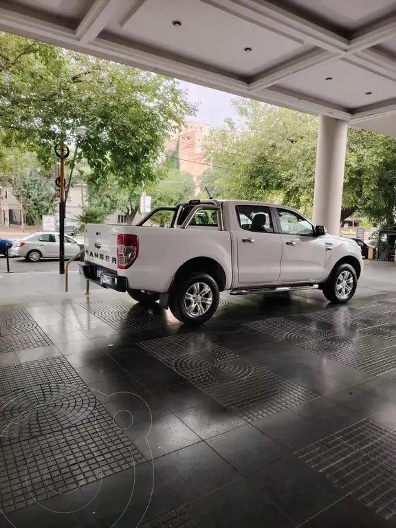 Ford Ranger Xlt 2.2L 4X2 Aut (2200 Cc) 2023 - foto 2