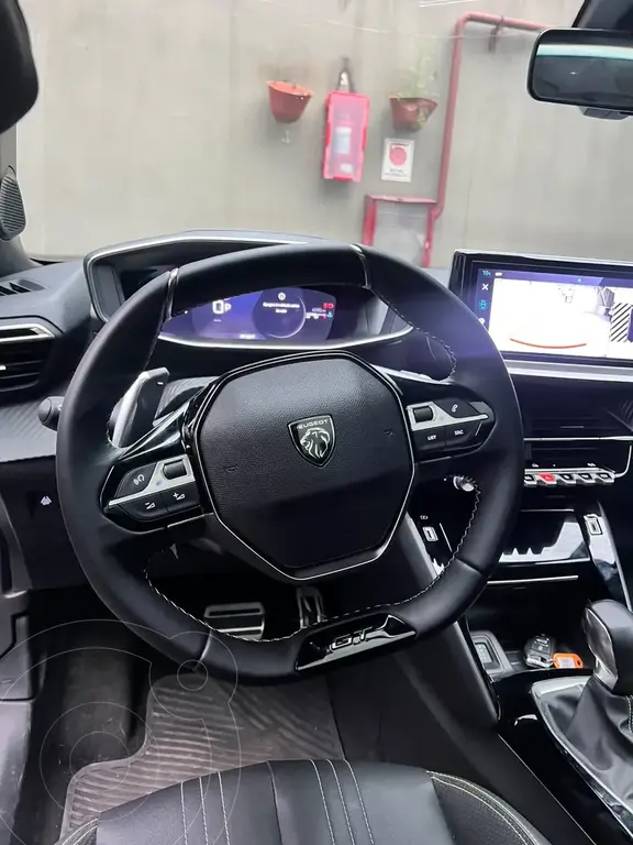 Peugeot 2008 Gt T200 (999 Cc) 2025 - foto 5