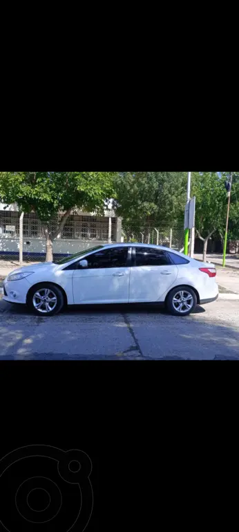 Ford Focus 5P 2.0L Se Plus Aut (2000 Cc) 2014 - foto 2