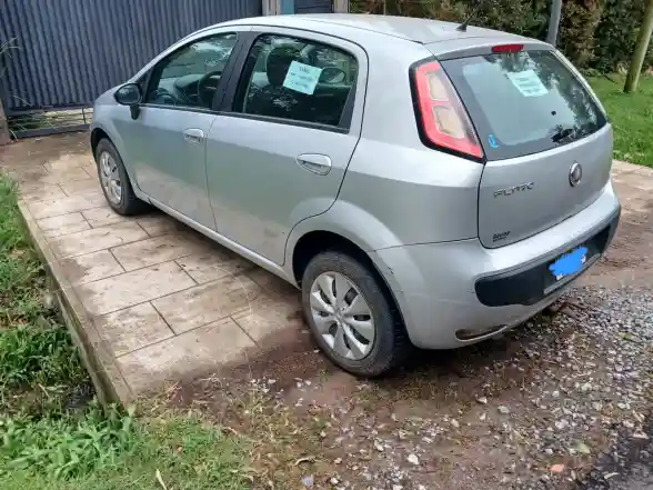 Fiat Punto 5P 1.4 Attractive  2013 - foto 5