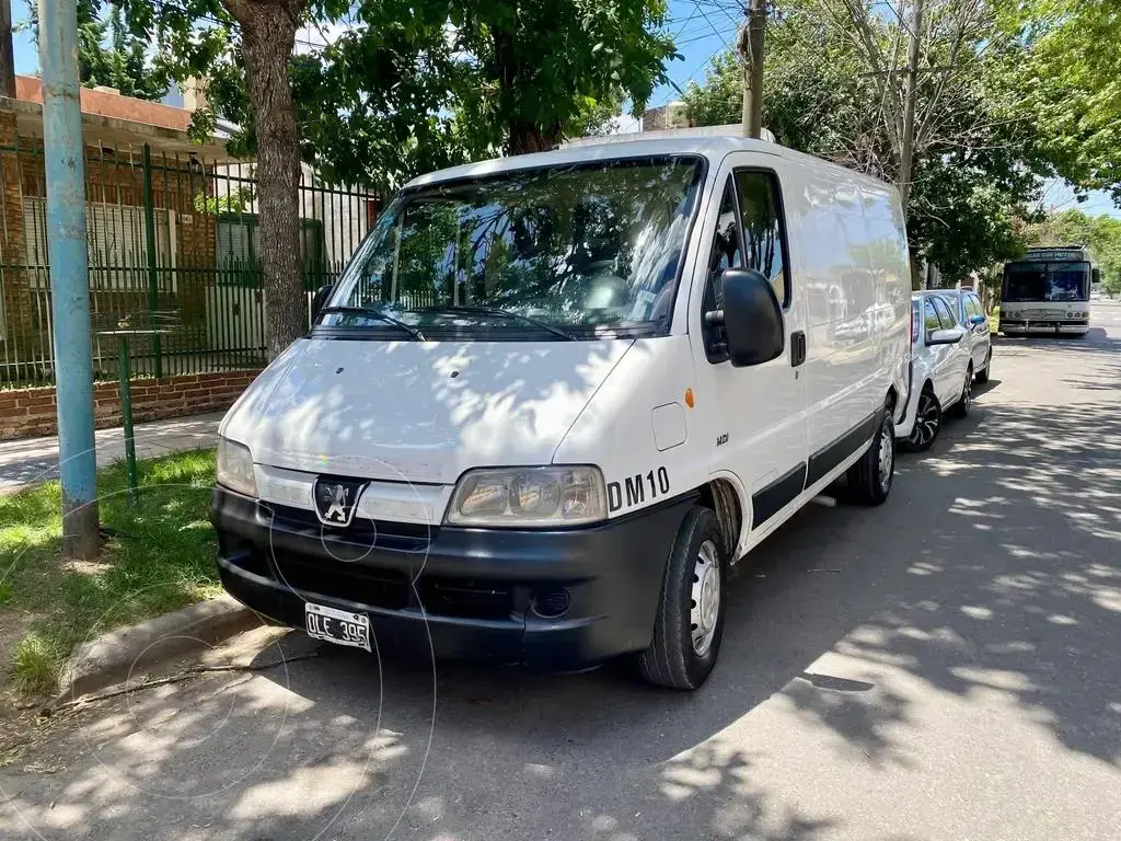 Peugeot Boxer Furgón 330 M 2.3 Hdi Confort Plus (2287 Cc) 2014 - foto 2