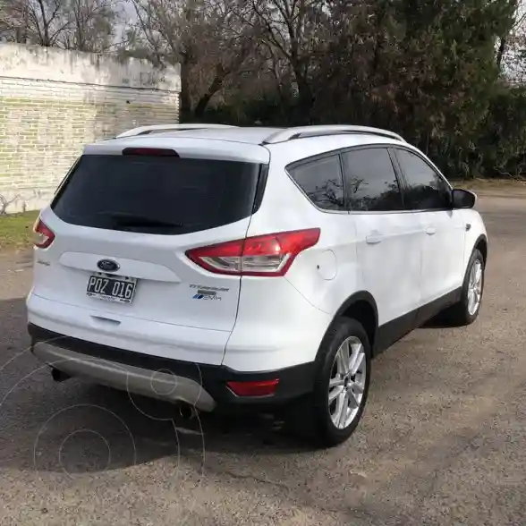 Ford Kuga Titanium 2.0 4X4  2016 - foto 2