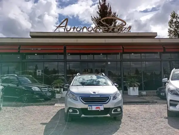 Peugeot 2008 2019 - foto 1