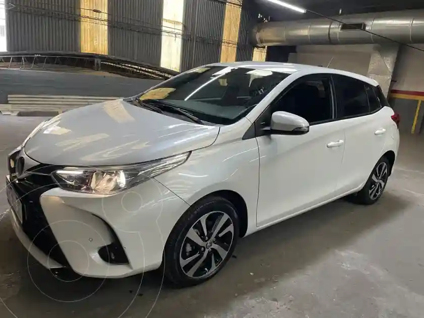 Toyota Yaris 1.5 Xls Pack Cvt  2024 - foto 2