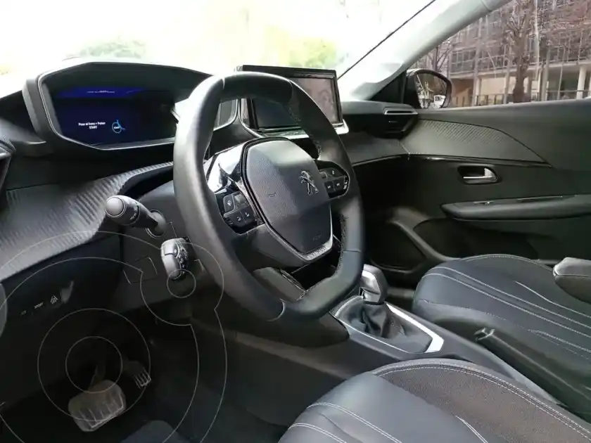 Peugeot 208 Feline 1.6 Tiptronic  2023 - foto 3
