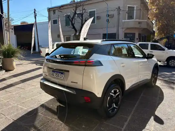 Peugeot 2008 Allure T200  2024 - foto 3