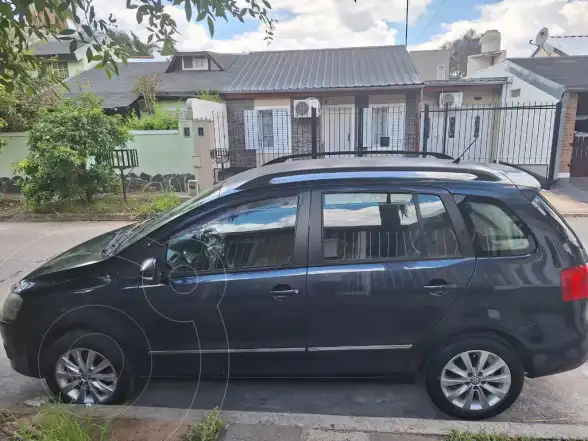 Volkswagen Suran 1.6 Comfortline  2011 - foto 4