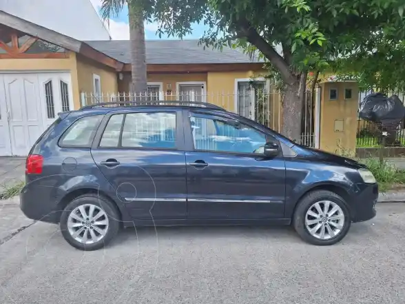 Volkswagen Suran 1.6 Comfortline  2011 - foto 5